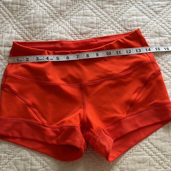 ASICS Strech Running Mesh Details Shorts Bright Orange - Red Sz S - Picture 9 of 13